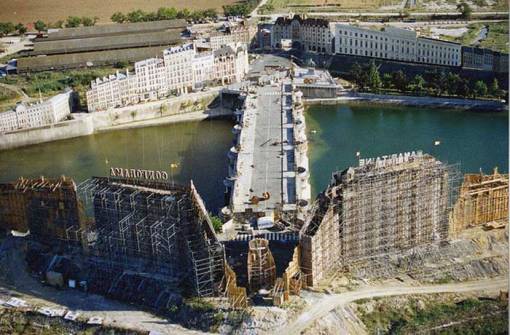 Paris set for Les Amants du Pont Neuf